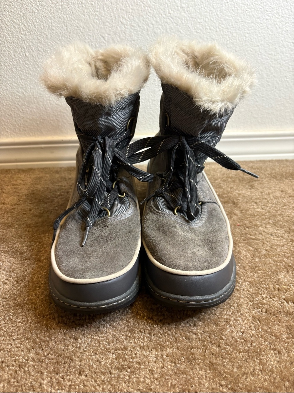 Sorel Gray and Cream Faux-Fur Lace-Up Winter Boots